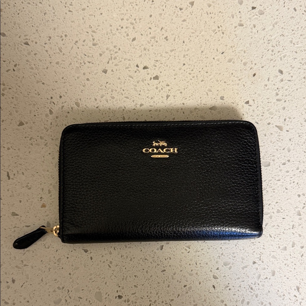 Coach Medium Id Zip Wallet